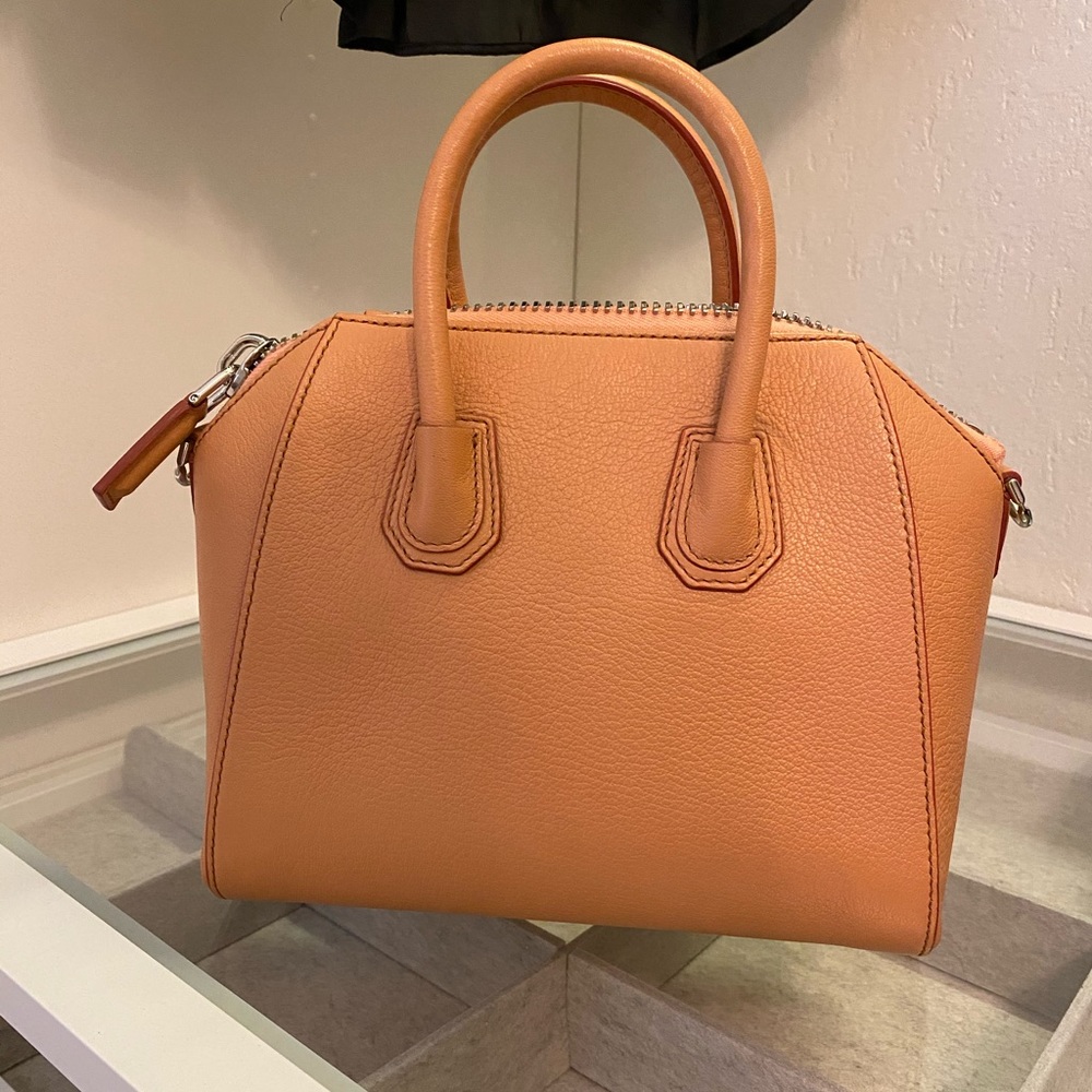 Givenchy Antigona - image 2